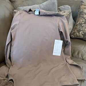 Athleta Women's Tan Long Sleeve Top